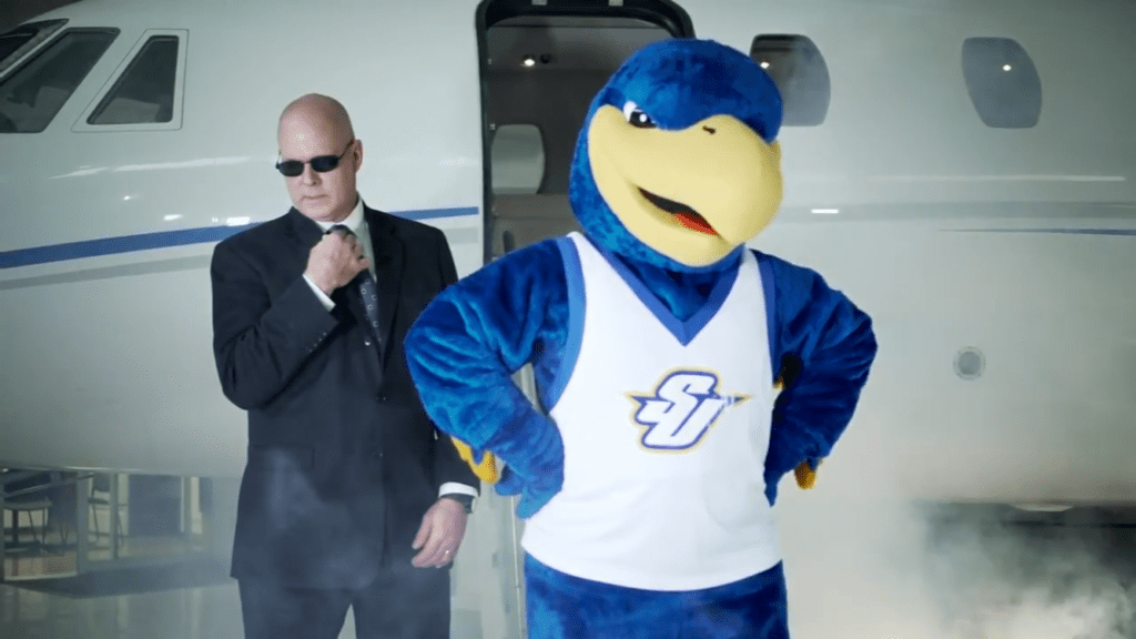 Golden eagle has landed; Spalding mascot unveiled